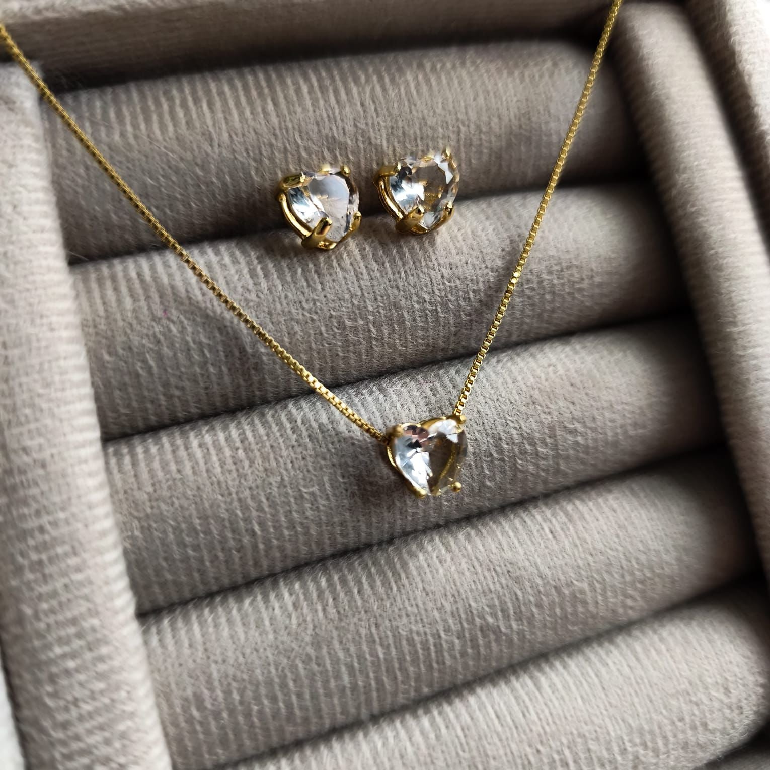 Conjunto Radiante - Detalhado Com Zircônias - Coleção Aurora - Banhado a Ouro 18k