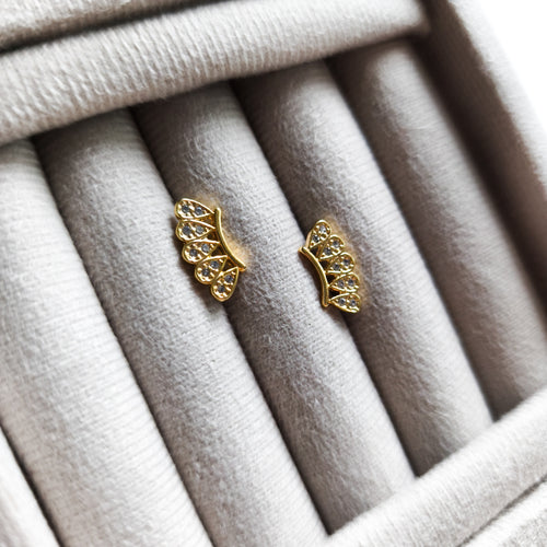 Brinco Alvorada - Cravejado Com Micro Zircônias - Coleção Aurora - Banhado a Ouro 18k