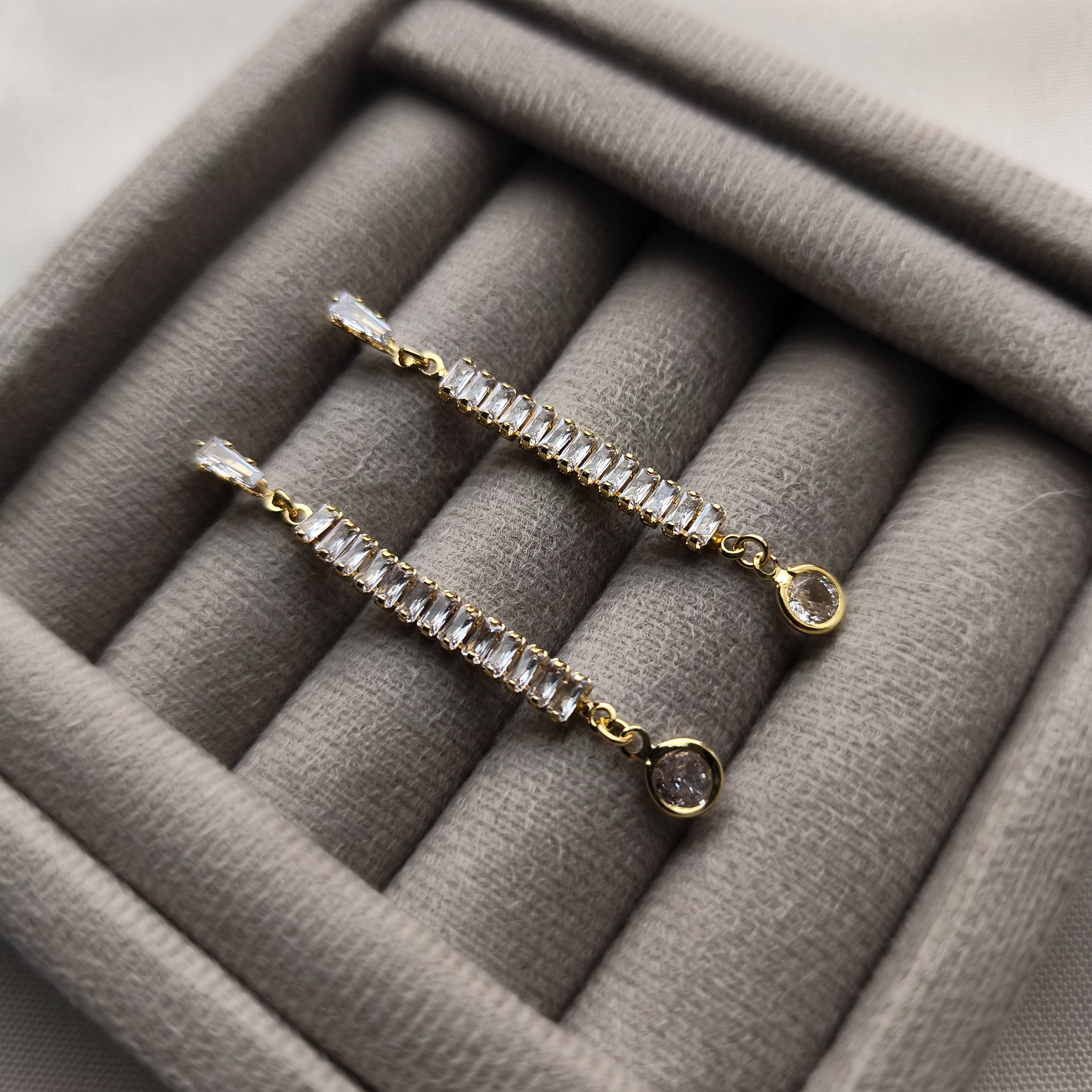 Brinco Glow - Coleção Aurora - Banhado a Ouro 18k