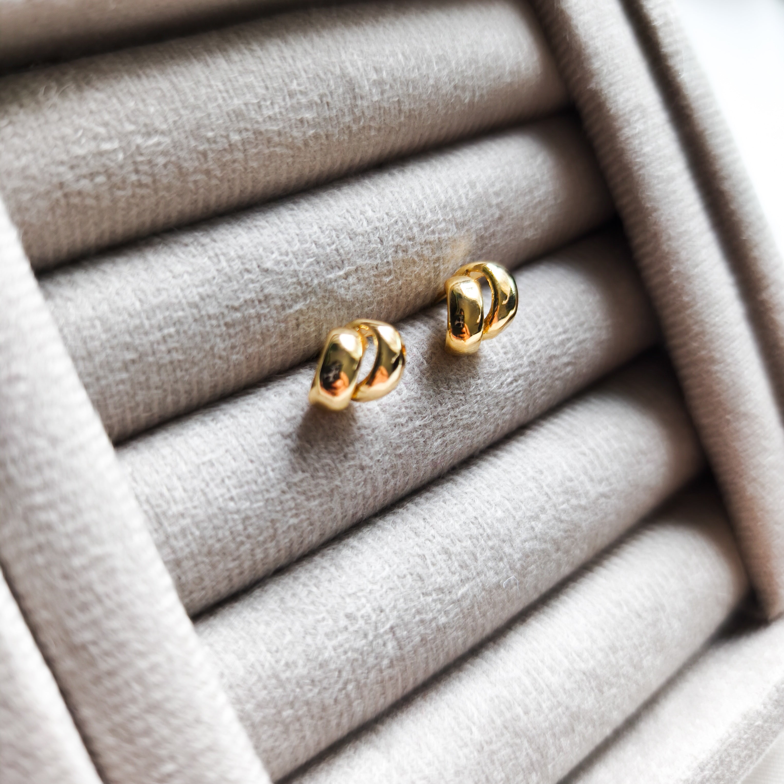 Brinco Petala - Coleção Aurora - Banhado a Ouro 18k