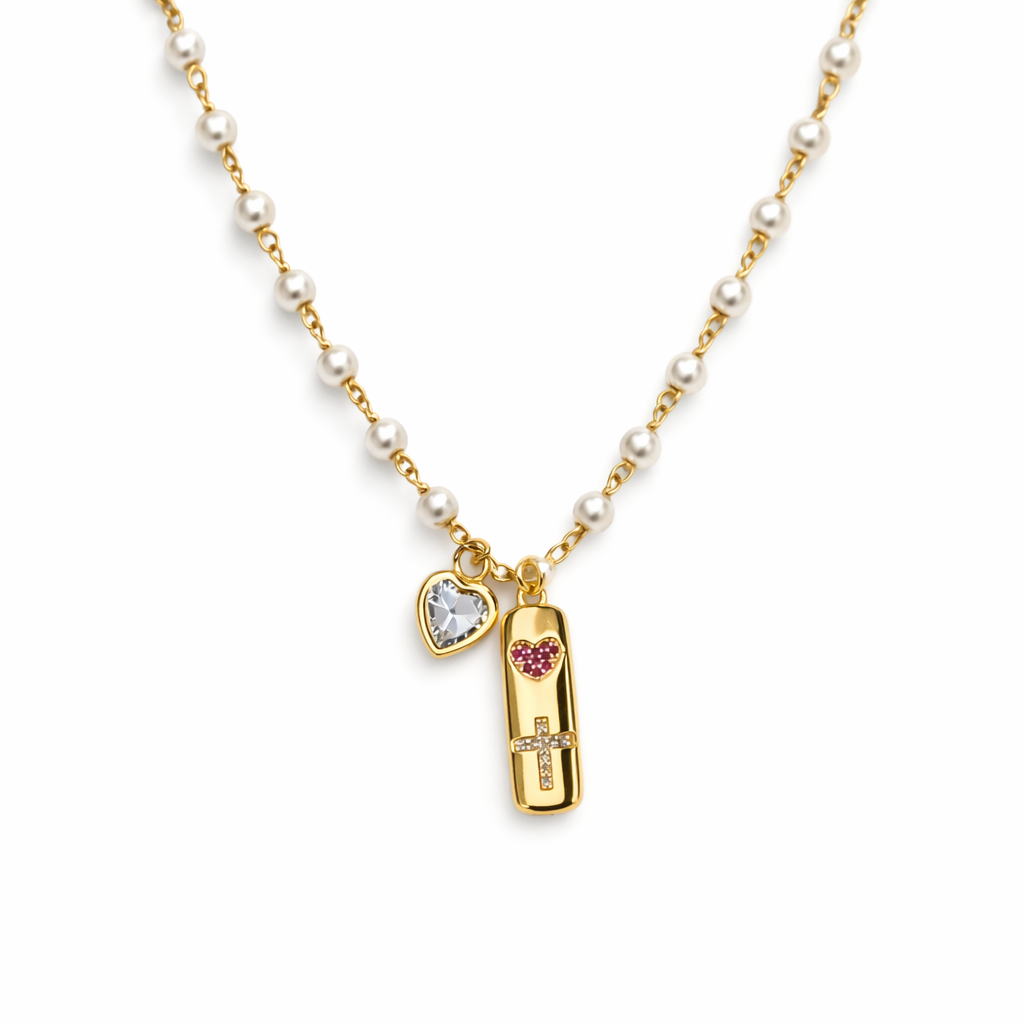 Colar Essência - Detalhado Com Perolas e Pingentes de Cruz e Coração - Coleção Aurora - Banhado a Ouro 18k