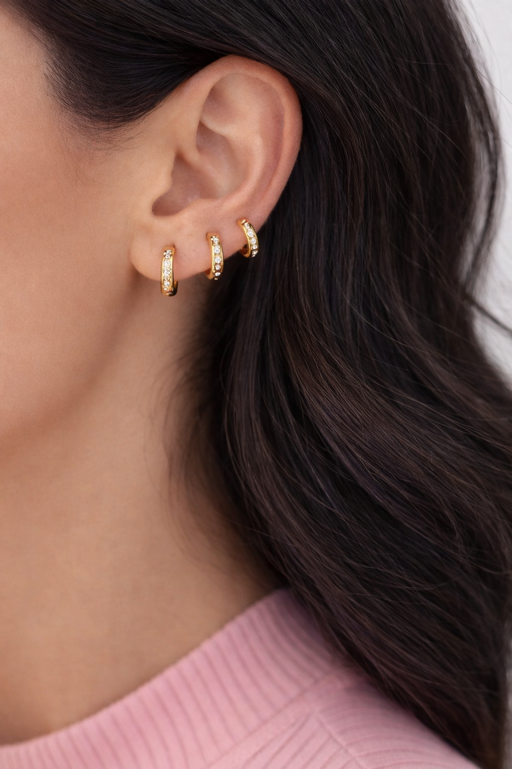 Trio de Brincos Lia - Argolas Cravejadas - Coleção Aurora - Banhados a Ouro 18k