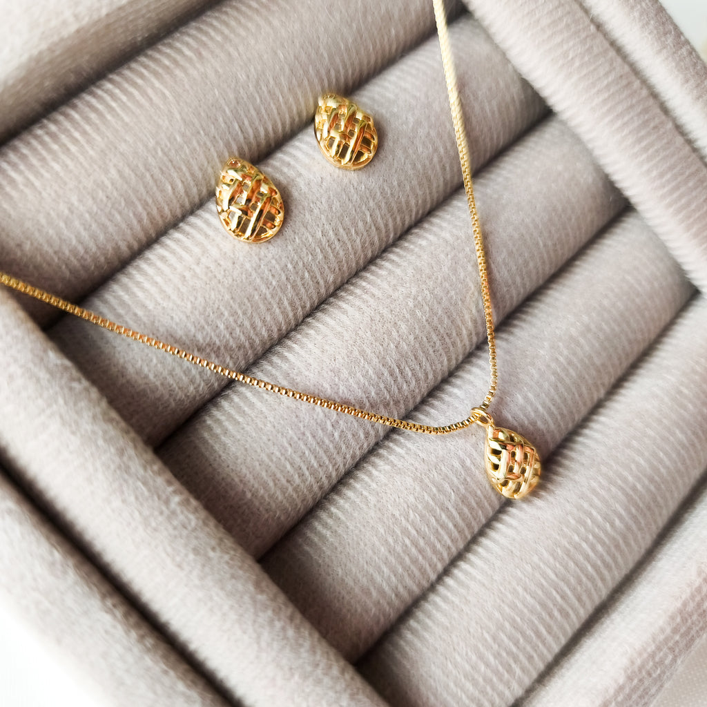 Conjunto Lumina Gold - Detalhado Com Formato de Gotas - Coleção Aurora - Banhado a Ouro 18k