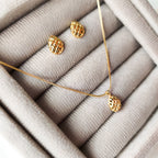 Conjunto Lumina Gold - Detalhado Com Formato de Gotas - Coleção Aurora - Banhado a Ouro 18k