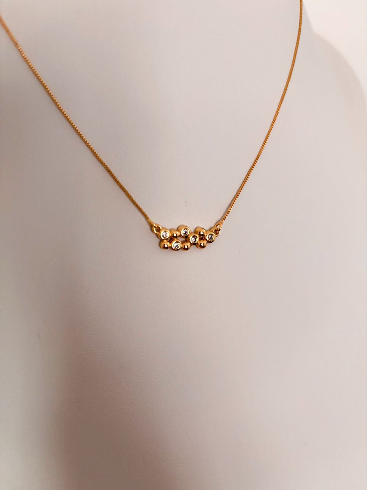 Colar Pontos De Luz - Detalhado Com Zircônias - Coleção Aurora - Banhado a  Ouro 18k