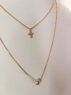 Colar Ponto Celeste - Duplo Colar C/ Pingentes de Ponto de Luz  e Cruz - Coleção Aurora - Banhado a Ouro 18k