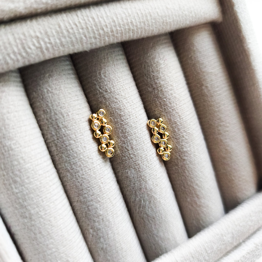 Brinco Ear Cuff Pontos de Luz - Coleção Aurora