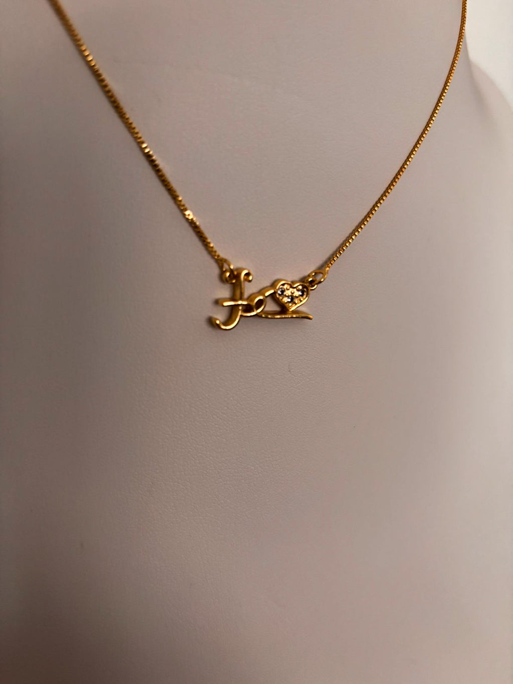 Colar Fé - Detalhado Com Micro Zircônias - Coleção Aurora - Banhado a Ouro 18k