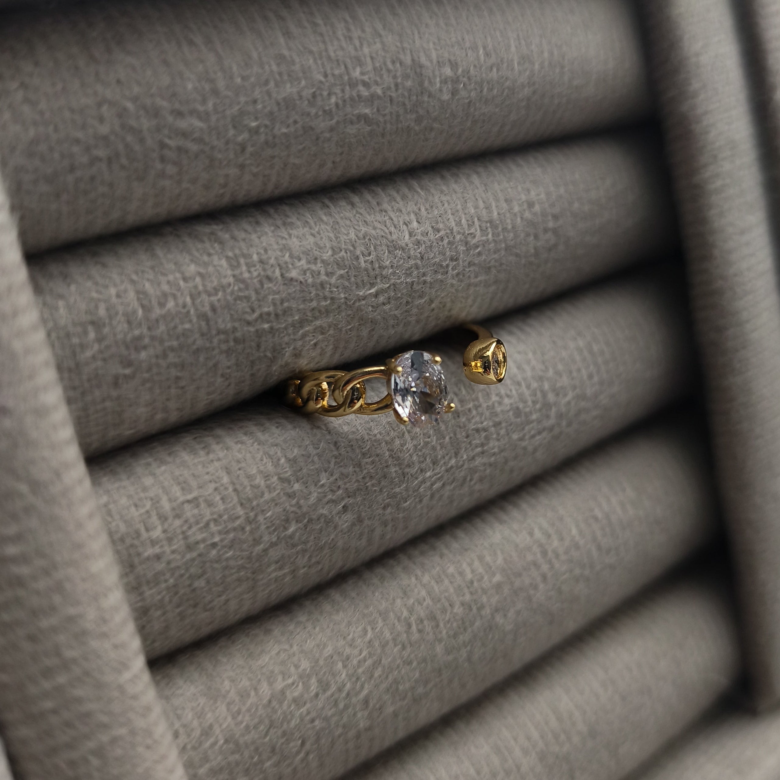 Anel Aura - Coleção Aurora - Banhado a Ouro 18k